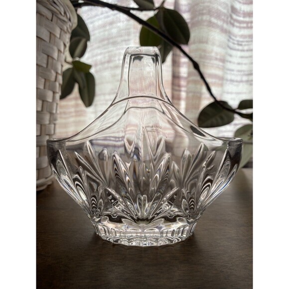 Gorham Lady Anne Basket Full Lead Crystal Crystal 5.25" Tall With Box 835507 - Picture 2 of 11